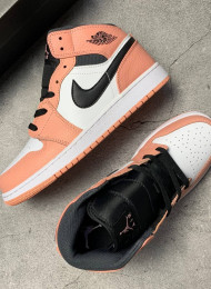 Кроссовки Nike Air Jordan 1 Mid Pink Quartz живое фото 2