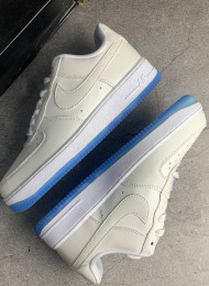 Кроссовки Nike Air Force 1 Low UV Reactive Swoosh живое фото 1
